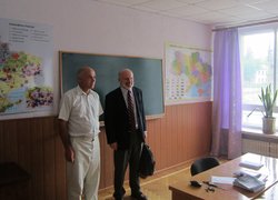 Professor of finance John Olienyk from Colorado State University visited our university